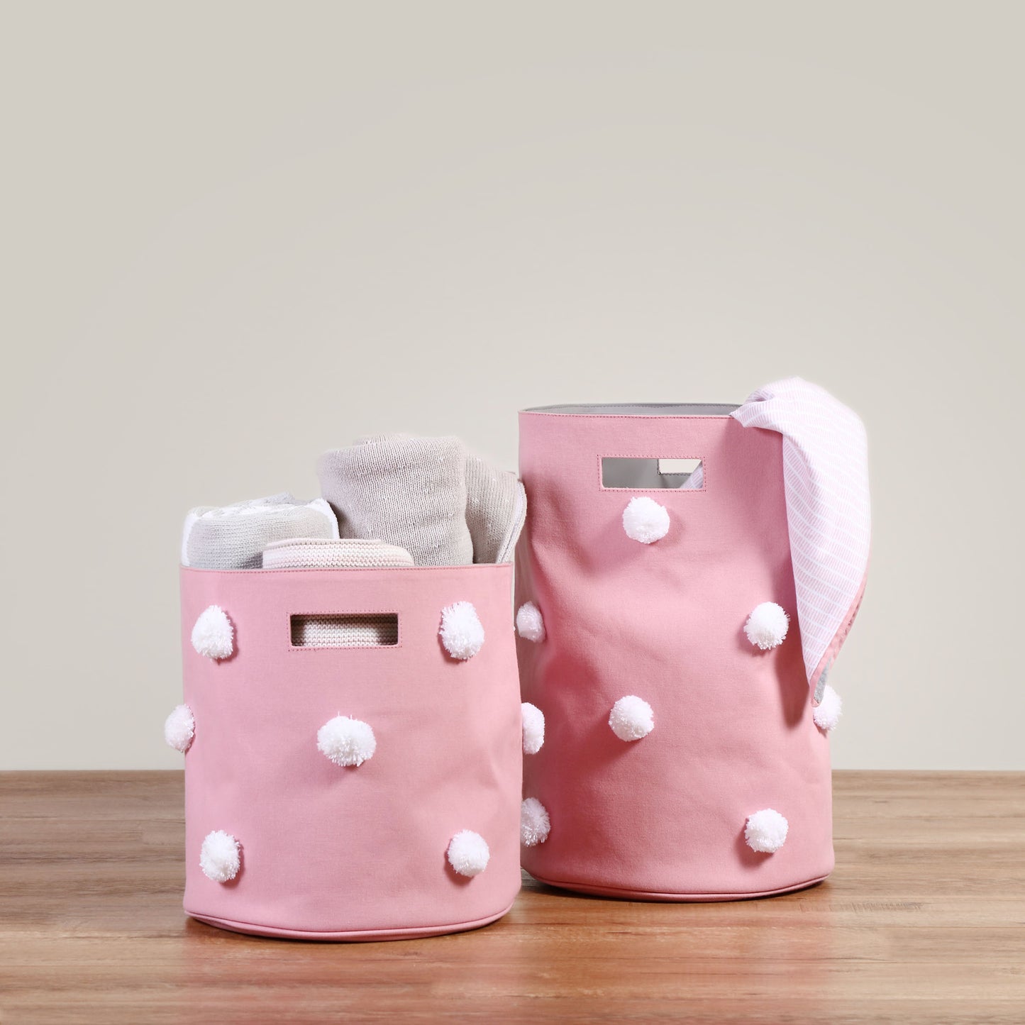 Cestos pompones Rosa con Blanco