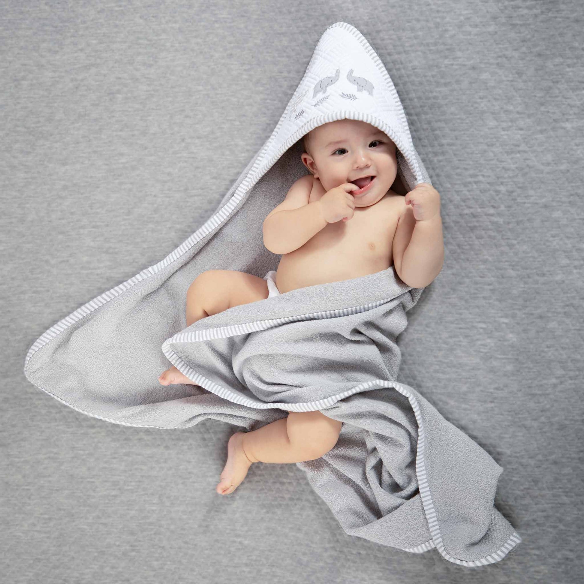 Cómo hacer toallas de bebé con capucha